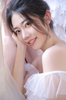 我妻子的一切电影中字